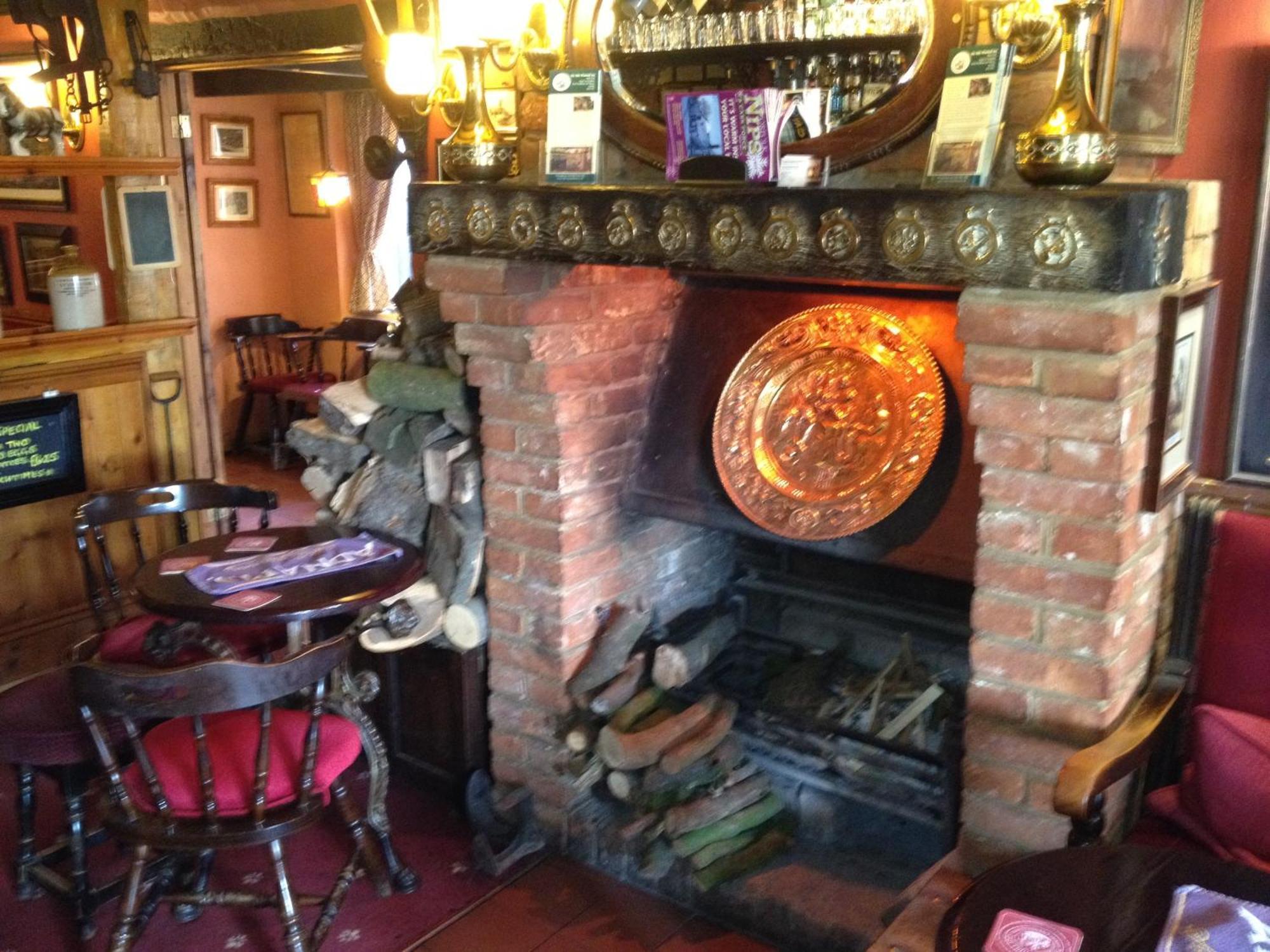 The Olde Windmill Inn Great Cressingham エクステリア 写真